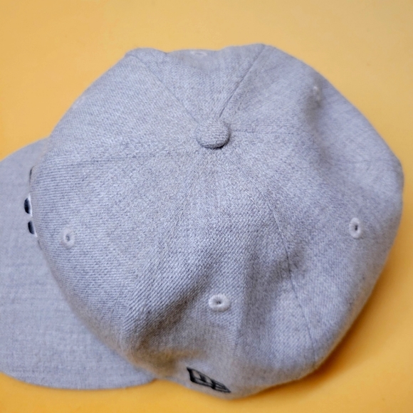 Yankees  New era fitted cap 8" - Picture 3 of 6